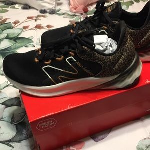 New balance shoes